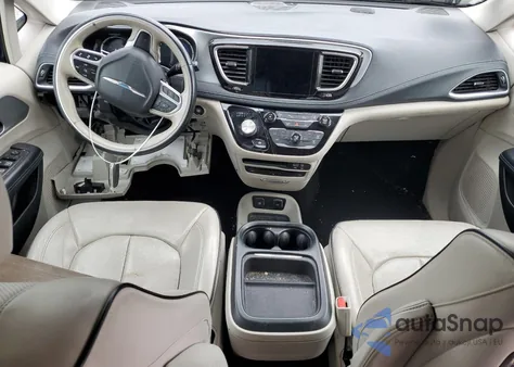 2017 Chrysler Pacifica Ehybrid Platinum from USA, damaged, VIN 2C4RC1N74HR712460